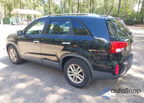 2014 Kia Sorento Lx z USA, uszkodzony, nr VIN 5XYKTDA63EG541202